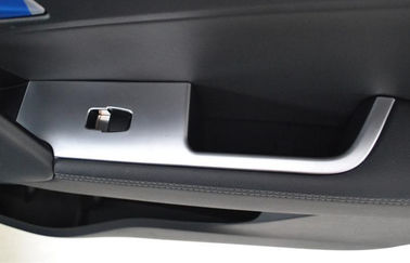 China Hyundai IX25 2014 Peças de acabamento do interior do automóvel, ABS Chrome Handrest Cover fornecedor