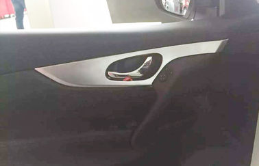 China Nissan todas as peças interiores novas da guarnição de Qashqai, molde do punho interior de porta lateral fornecedor