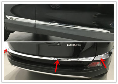 China Toyota RAV4 2016 Auto Exterior Trim Parts Side Door Trim Strip e Tail Gate Molding fornecedor