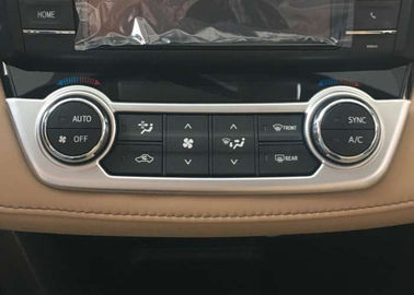 China TOYOTA RAV4 2016 Acessórios de automóveis novos cromados Moldura de painel de ar condicionado fornecedor