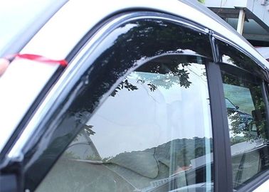 China Viseiras da janela de carro dos defletores do vento com listra Chery apto Tiggo3 2014 2016 da guarnição fornecedor