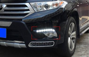 China Auto Part LED Daytime Running Light DRL para Toyota Highlander 2012 2013 com borda cromada fornecedor