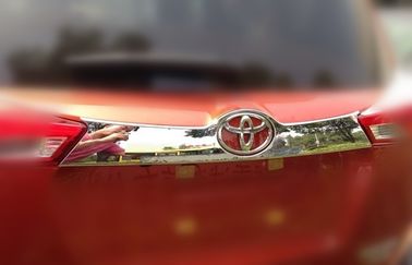 China Guarnição do corpo 2014 de Toyota RAV4 2013 a auto parte o cromo traseiro da tira de guarnição fornecedor