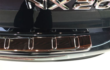China Placas exteriores de brilho cromadas do peitoril da porta traseira para LEXUS 2015 NX200 NX300 fornecedor