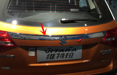 Bom preço. Porta traseira moldar peças de corte de carroceria para Suzuki Vitara 2015 2016 Porta traseira cromada guarnição on-line