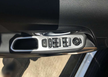 Bom preço. JEEP Renegade 2016 Chromed auto Kit de acabamento interior Janela Switch Molding on-line