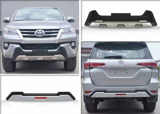 Bom preço. TOYOTA New Fortuner 2016 2017 Acessórios Guarda-choque dianteiro e guarda traseira on-line