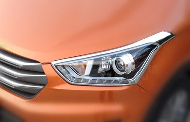 Bom preço. Luzes dianteiras de automóvel de cromo cobrir moldes de guarnição de guarnição para Hyundai IX25 on-line