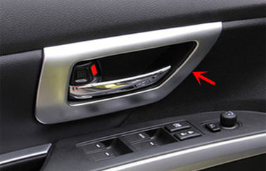 Bom preço. Peças de acabamento do interior do carro cromadas para o Suzuki S-cross 2014. on-line