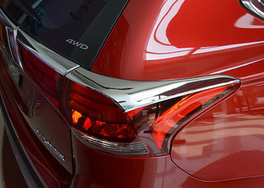 Bom preço. Coberturas de faróis de plástico, Mitsubishi Outlander 2016 2017 Peças de decoração cromadas Lâmpada traseira on-line