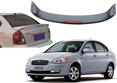 Bom preço. Auto Sculpt Roof Spoiler com luz LED para Hyundai Accent Verna 2000 e 2007 on-line